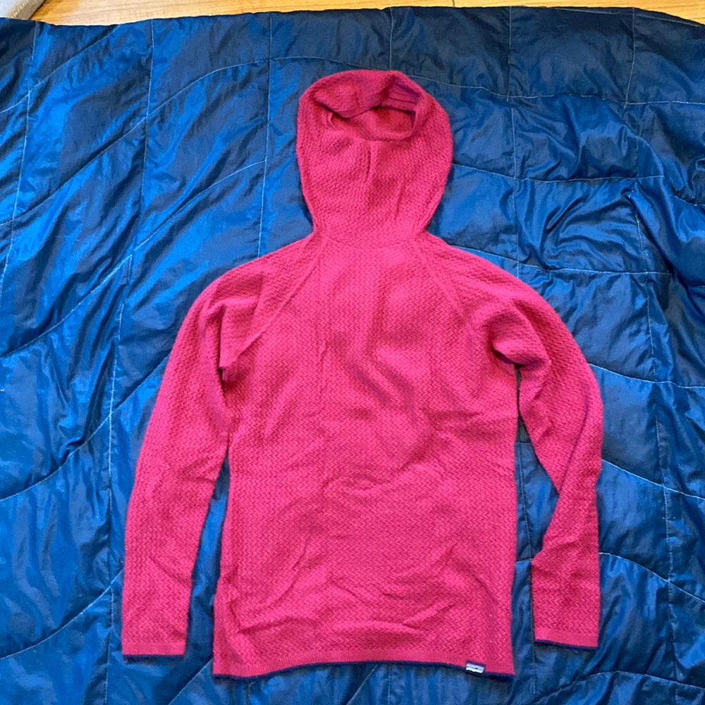Capeline merino air hoodie M